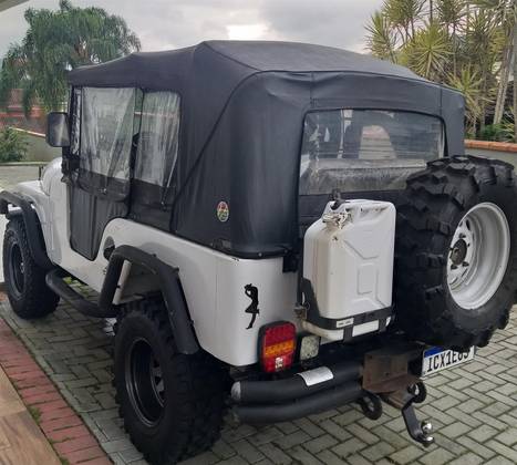 WILLYS JEEP 2.2 CJ-6 4X4 8V GASOLINA 2P MANUAL WILLYS JEEP 2.2 CJ-6 4X4 8V GASOLINA 2P MANUAL